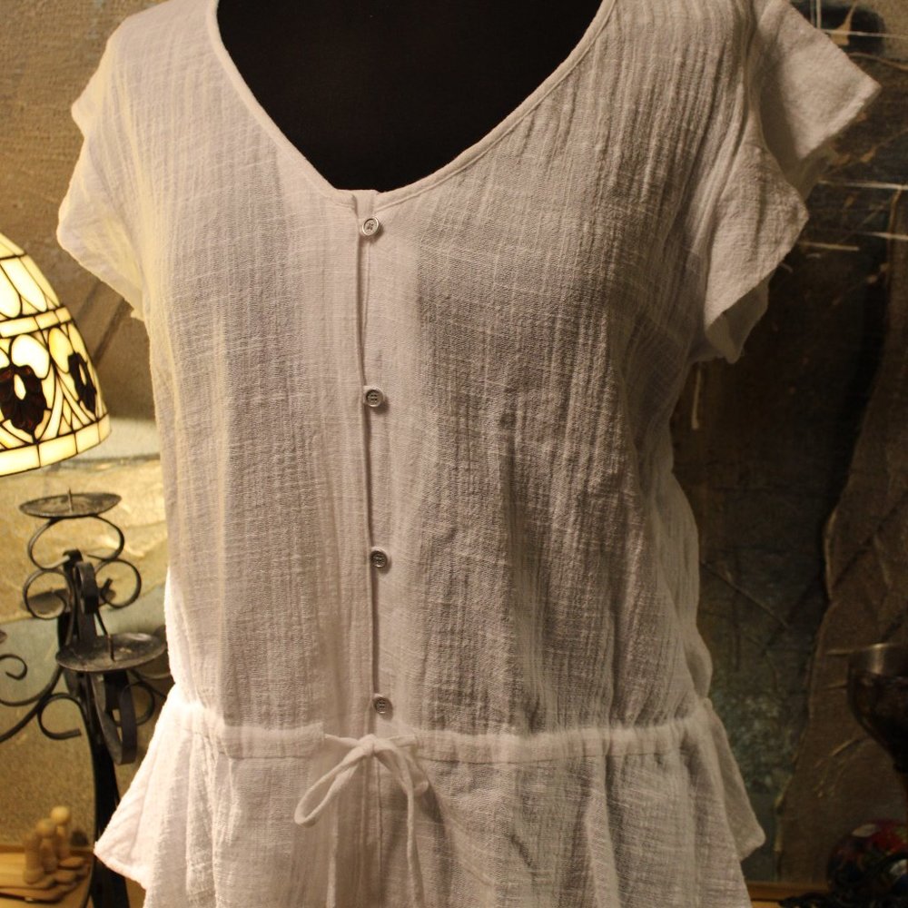 💛VINCE CAMUTO Flowy Button Up 100% Cotton